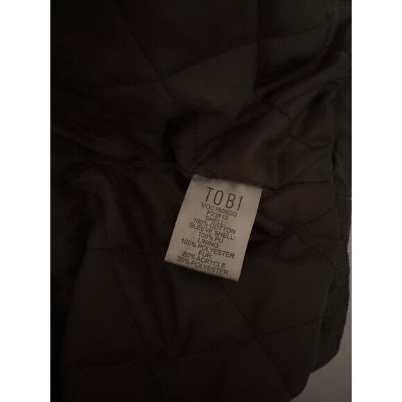 Tobi Green Coat Fur Hooded Parka Faux Leather Sleeves Quilted Lining Size Large - Picture 8 of 9